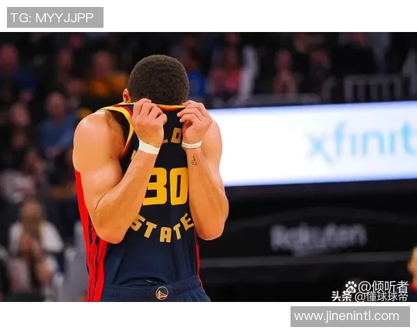 勇士与火箭激战正酣精彩瞬间回顾与分析全场精彩表现不容错过 勇士与火箭激战正酣精彩瞬间回顾与分析全场精彩表现不容错过